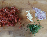 Foto del paso 1 de la receta: Espaguetis con salsa boloñesa a lo Bendecido