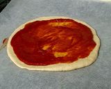Foto del paso 9 de la receta 🍕Pizzas de pepperoni y dos quesos🧀 con masa casera