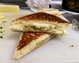 A picture of step 5 of Grilled Cheese and Creamy Mushrooms.