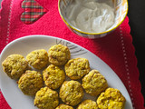 Polpette di ceci e ricotta con salsa allo yogurt