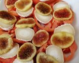 Foto del paso 4 de la receta: Ensalada de higos con tomate y queso de cabra
