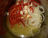 Foto del paso 4 de la receta: Pollo al escabeche