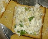 A picture of step 4 of Coconut Curd sandwiches.