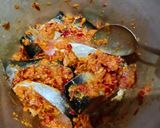 Foto langkah ke 3 dari resep Pepes Ikan Patin Belimbing Wuluh.