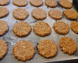 Foto del paso 4 de la receta: Galletitas de avena y miel con jengibre y canela 🍯🍪