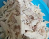 Foto langkah ke 1 dari resep Ayam Suwir Bumbu Rujak.