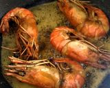 A picture of step 2 of Prawn Malai curry.