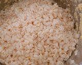 A picture of step 4 of Dahi Bhalla Papadi Bliss.