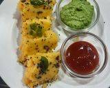 A picture of step 6 of Gujarati Khaman Dhokla.