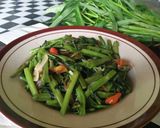 Foto langkah ke 6 dari resep Tumis Kangkung Paling Simple.
