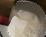 A picture of step 3 of Creamy Limoncello Margarita.