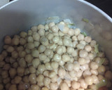 Foto del paso 1 de la receta: Garbanzos de bote con sofrito a mi manera