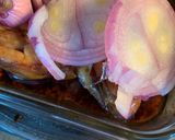 Gambar langkah 2 resipi Ayam Kicap Pedas Microwave.