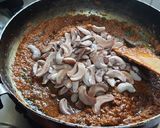 A picture of step 12 of Raw cashew spicy curry.