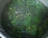 Foto langkah ke 2 dari resep Brambang Asem Kangkung.