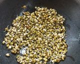स्प्राउट चाट (sprout chat recipe in marathi) रेसिपी स्टेप 1 फोटो 
