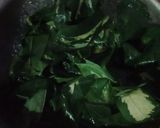 Foto langkah ke 2 dari resep Tumis Daun Singkon Dayak Modang.