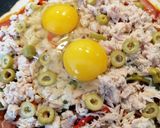 Foto del paso 5 de la receta: Pizza de atún y huevo en sartén