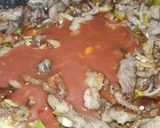 Foto del paso 5 de la receta: Fajitas de cerdo entomatadas