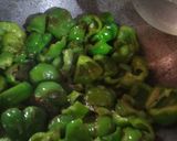 A picture of step 2 of Paneer gravy.