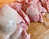Hình bước làm 1 của món Mì Ý Sốt Gan Cá Monkfish