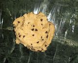 A picture of step 4 of Almond wheat flour choco cookie.