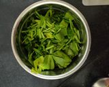 A picture of step 1 of Oats Spinach dosa.