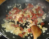 Foto del paso 2 de la receta: Pasta con tomates secos y chorizo