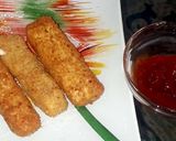A picture of step 4 of Mozzarella cheese sticks.