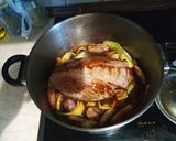 Foto del passaggio 8 della ricetta Spezzatino Cremoso di Vitello ai Funghi e Verdure
