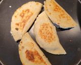 A picture of step 6 of Quesadillas de Huitlacoche with Ricotta.