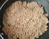 A picture of step 4 of Dates halwa.