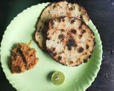 तांदुळाच्या पिठाचे पराठे आणि झणझणीत वांग्याचं भरीत (tandul paratha ani bharit recipe in marathi) रेसिपी स्टेप 2 फोटो 