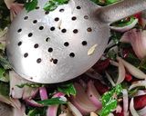 A picture of step 2 of Peanut chutney.