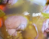 Foto del paso 5 de la receta: Sopa de pollo con garbanzos en crema de verduras