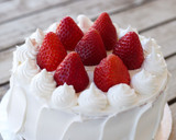 Foto del paso 9 de la receta: Ichigo shortcake o tarta japonesa de fresas 🎂🎄