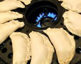 Foto del paso 2 de la receta: Empanadas de kamikama (surimi) al parrigas sin TAC
