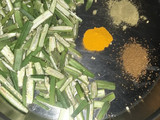 कुरकुरी भिंडी (Kurkuri Bhindi recipe in Hindi)