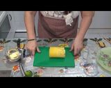Foto del paso 2 de la receta: Corona de piña con Mascarpone