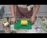 Foto del paso 2 de la receta: Corona de piña con Mascarpone