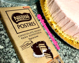 Foto del paso 8 de la receta: Tarta fría de fresas 🍓 con base de galletas 🍪 - sin horno