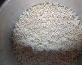 A picture of step 1 of Tomato rice.