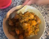 Foto del paso 1 de la receta: Pollo con cúrcuma y verduras
