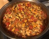 Une image de l'étape 1 de Roulés de lasagnes aux moules, algues, crème et parmesan.