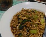 Foto langkah ke 6 dari resep Indomie Nyemek ala Burjonan/Warmindo.