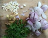 पोळी-वालाची भाजी,भात (Valachi Bhaji Recipe In Marathi) रेसिपी स्टेप 2 फोटो