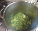 Foto del paso 1 de la receta: Puré sedoso de brécol para acompañamiento de carnes