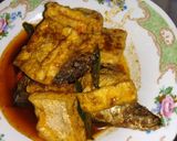 Foto langkah ke 7 dari resep Ikan Tahu bumbu rendang.