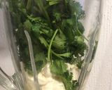 Foto del paso 2 de la receta: Pechugas al cilantro con papas