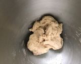Une image de l'étape 4 de Pâte brisée à la crème et jus de cerise.